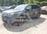2017 Toyota Highlander фото