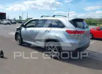 2017 Toyota Highlander фото