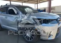2017 Toyota Highlander фото