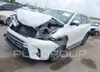2017 Toyota Highlander фото