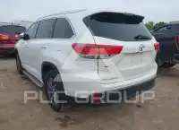 2017 Toyota Highlander фото