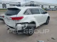2017 Toyota Highlander фото
