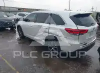 2017 Toyota Highlander фото