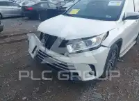 2017 Toyota Highlander фото