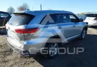 2017 Toyota Highlander фото