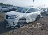 2017 Toyota Highlander фото