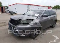 2017 Toyota Highlander фото