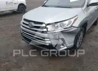 2017 Toyota Highlander фото