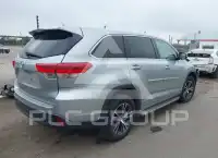 2017 Toyota Highlander фото