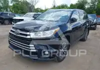 2017 Toyota Highlander фото