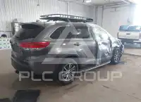 2017 Toyota Highlander фото