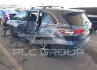 2017 Toyota Highlander фото