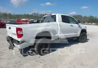 2017 Toyota TUNDRA photo