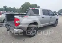 2017 Toyota TUNDRA фото