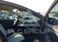 2017 Toyota PRIUS photo