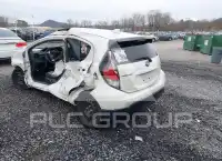 2017 Toyota PRIUS photo