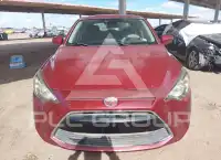 2017 Toyota YARIS photo