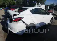 2017 Toyota YARIS фото
