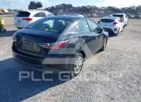 2017 Toyota YARIS фото