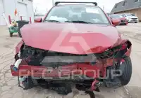 2017 Toyota YARIS фото