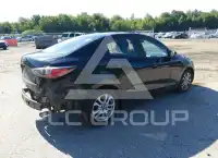 2017 Toyota YARIS фото
