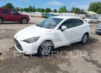 2017 Toyota YARIS фото
