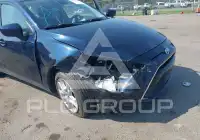 2017 Toyota YARIS фото