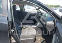 2017 Toyota YARIS фото