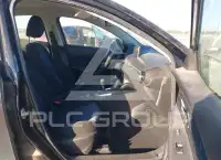 2017 Toyota YARIS фото