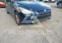 2017 Toyota YARIS фото
