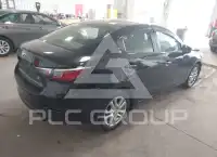 2017 Toyota YARIS фото