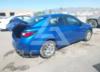 2017 Toyota YARIS фото
