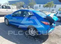 2017 Toyota YARIS фото