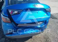 2017 Toyota YARIS фото
