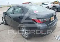 2017 Toyota YARIS photo