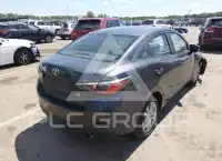 2017 Toyota YARIS photo