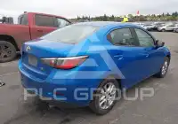 2017 Toyota YARIS фото