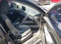 2017 Toyota YARIS photo
