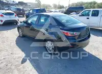 2017 Toyota YARIS фото