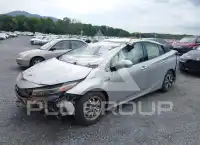 2017 Toyota PRIUS фото