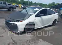 2017 Toyota PRIUS фото
