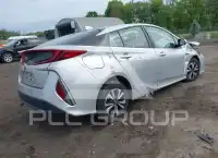 2017 Toyota PRIUS photo