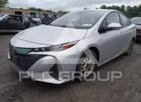 2017 Toyota PRIUS фото