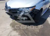 2017 Toyota COROLLA фото