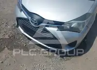 2017 Toyota YARIS фото