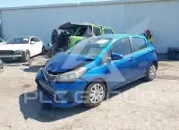 2017 Toyota YARIS фото