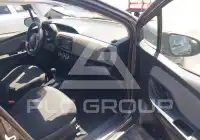 2017 Toyota YARIS фото