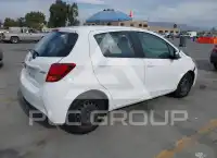 2017 Toyota YARIS фото
