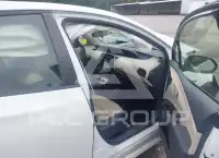 2017 Toyota PRIUS фото