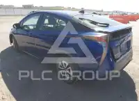 2017 Toyota PRIUS photo